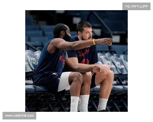 快船三分命中率46.2%击溃尼克斯 外线火力成季后赛关键